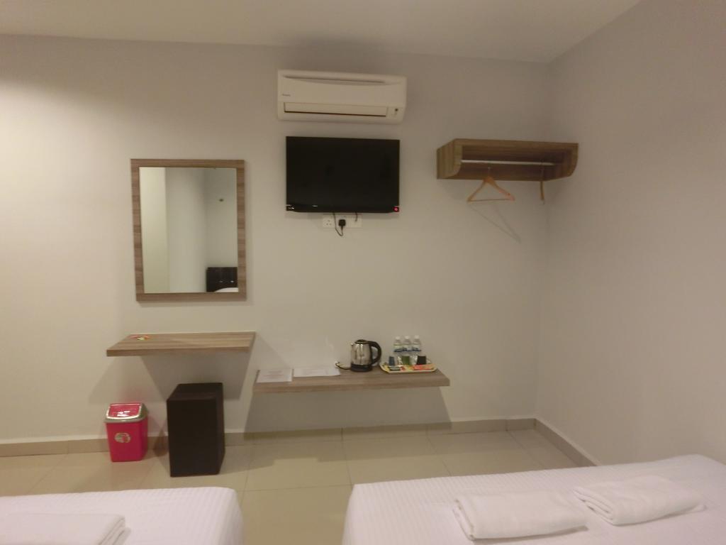 Nah Hotel Skudai Room photo